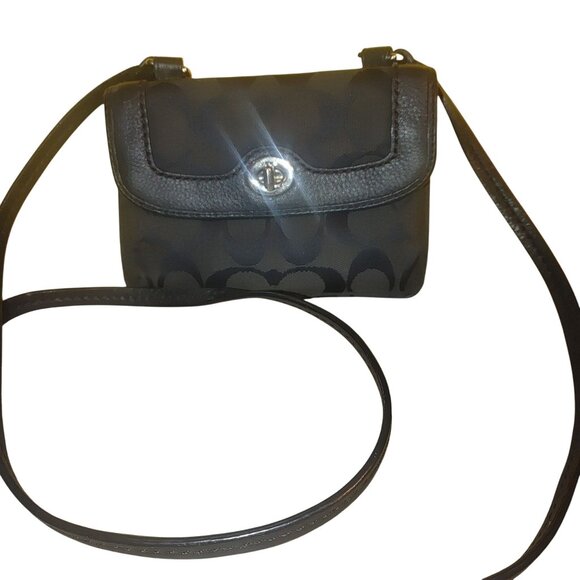 Coach Signature Black Crossbody Wallet Canvas Leather Turnlock Closure Compact - Picture 12 of 12